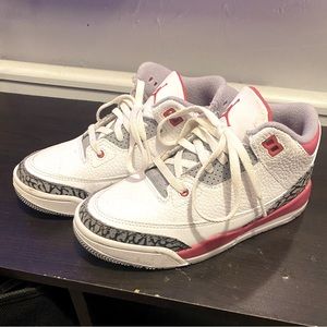 Nike Boys 13c Jordan’s red and white.